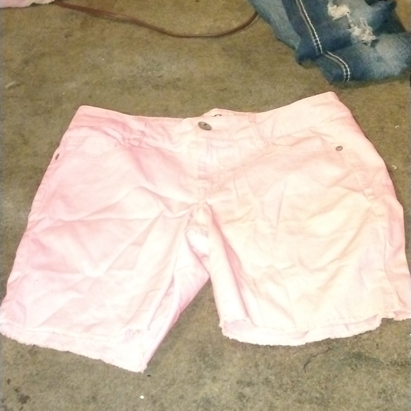 Clothes - Picture 2 of 3